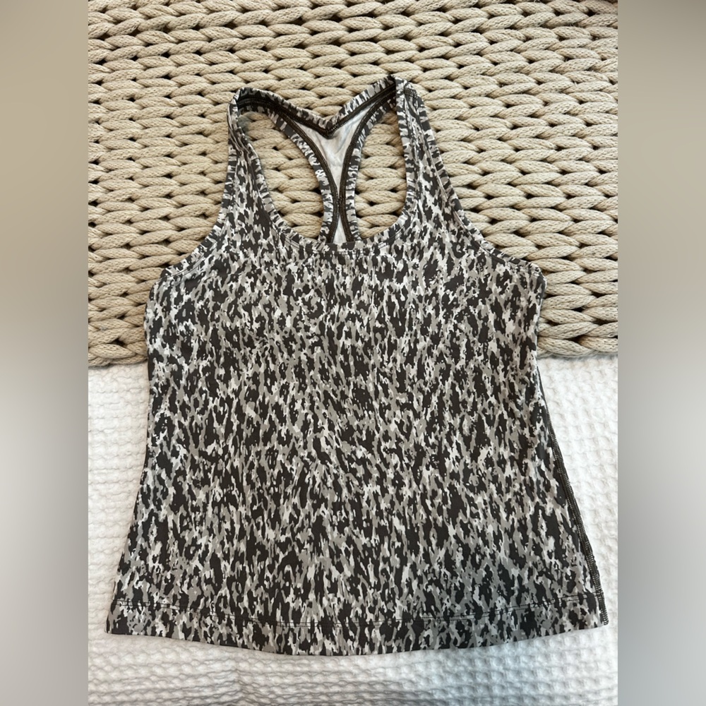 Lululemon Cool Raceback Tank Race Length